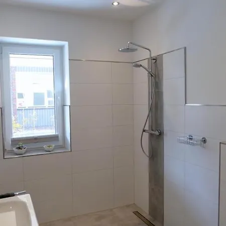 Jadeglück, Am Alten Deich 28 2 *