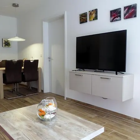 Jadeglück, Am Alten Deich 28 2 Apartment *