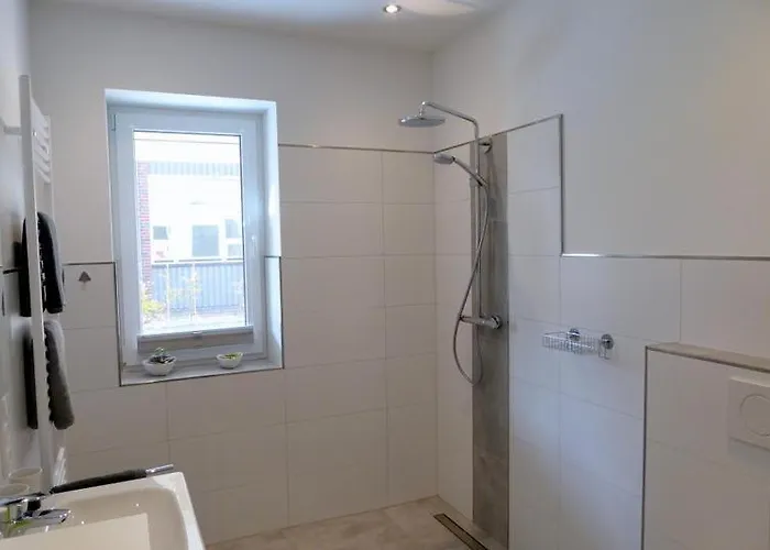 Jadeglueck, Am Alten Deich 28 2 *